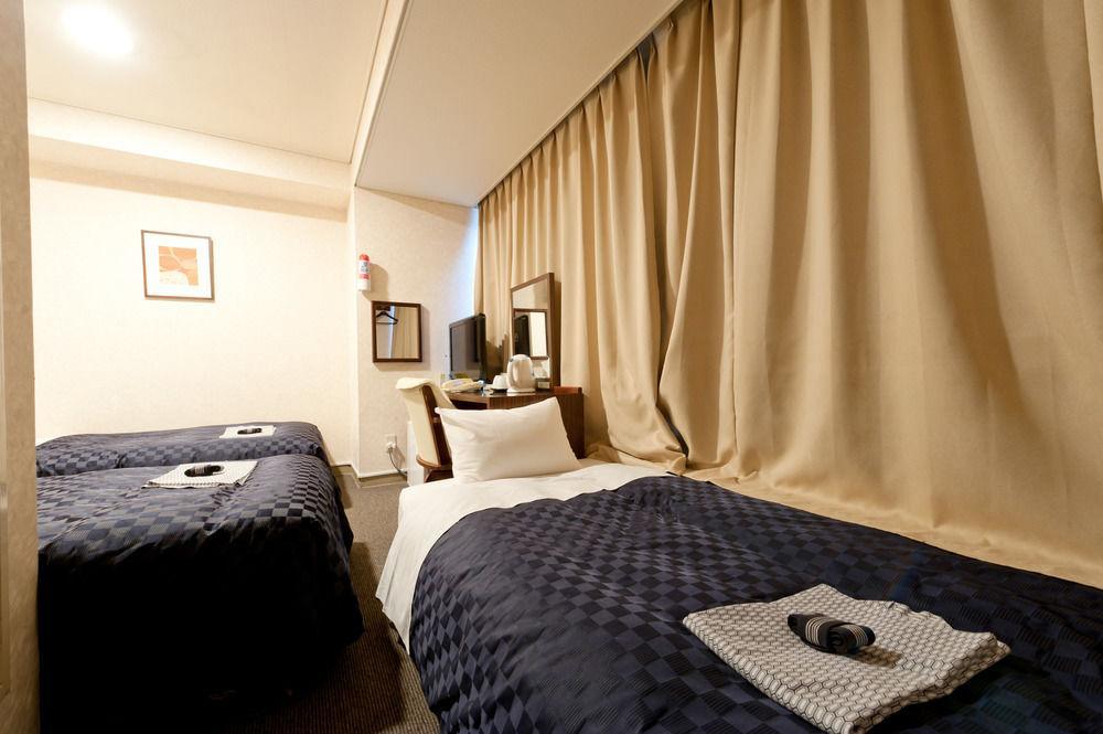Hotel Trend Oita Ekimae Buitenkant foto